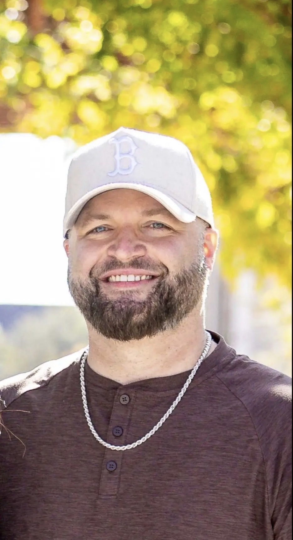 Alexander AJ Holmes, Farmers Insurance agent in Lubbock, Texas